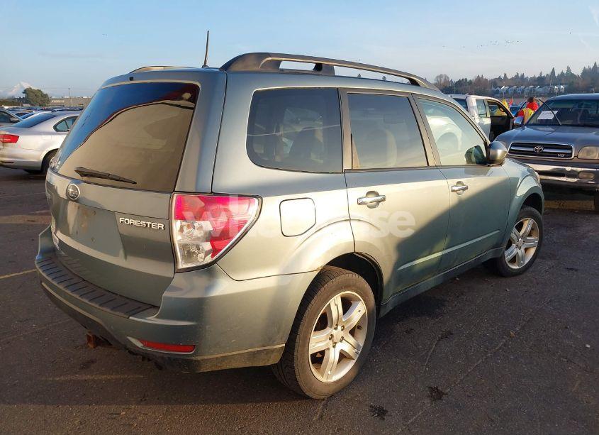 Photo 4 of 2009 Subaru Forester 2.5X (VIN JF2SH63679H729679)