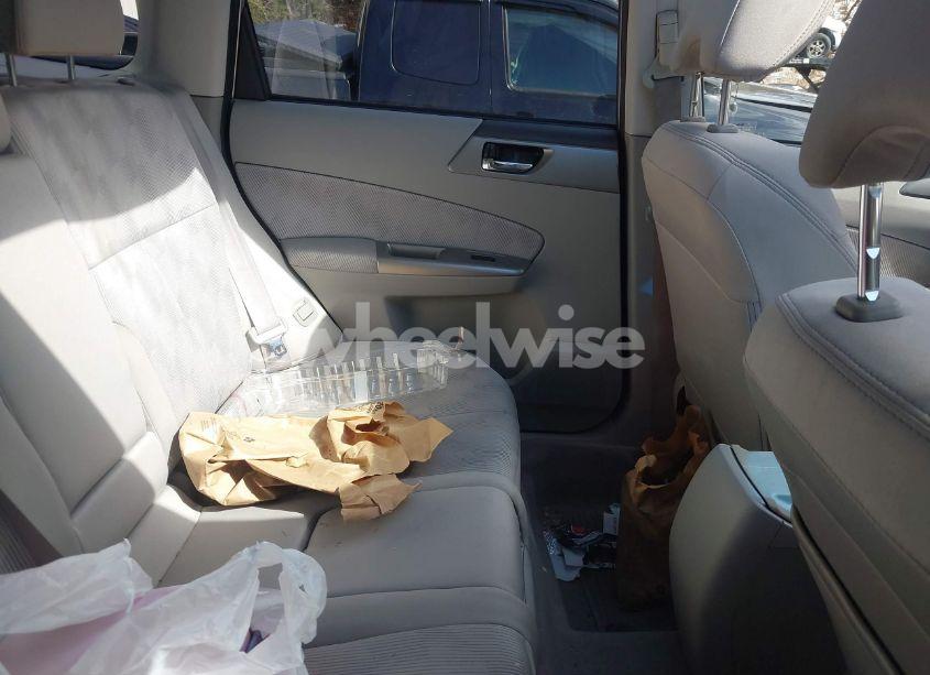 Photo 8 of 2009 Subaru Forester 2.5X (VIN JF2SH63679H736129)