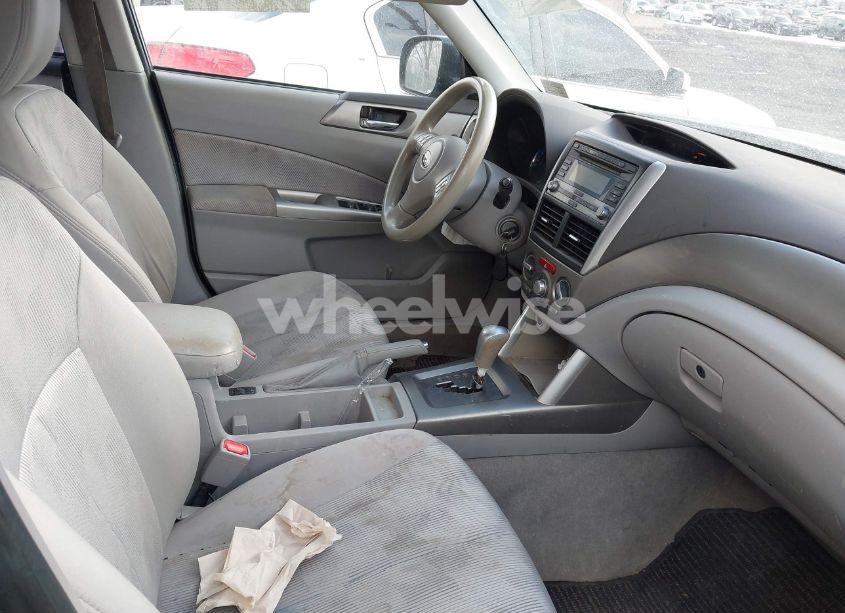 Photo 5 of 2009 Subaru Forester 2.5X (VIN JF2SH63679H771527)