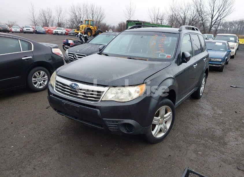 Photo 2 of 2009 Subaru Forester 2.5X (VIN JF2SH63679H797500)
