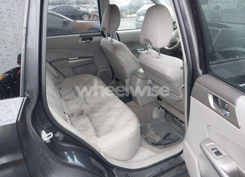 Photo 8 of 2009 Subaru Forester 2.5X (VIN JF2SH63679H797500)