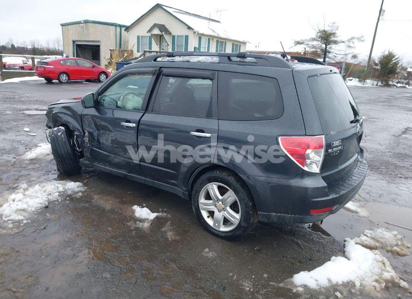 Photo 3 of 2009 Subaru Forester 2.5X (VIN JF2SH63699H709823)