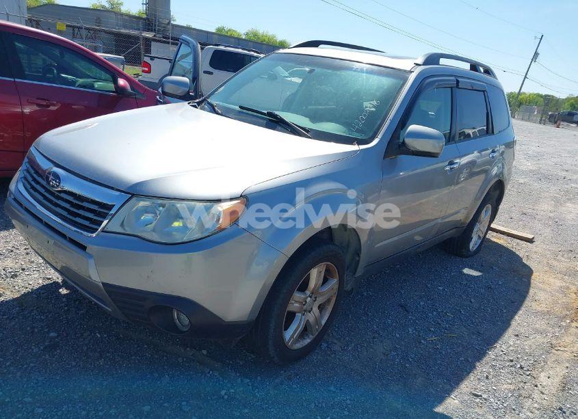 Photo 2 of 2009 Subaru Forester 2.5X (VIN JF2SH63699H719980)