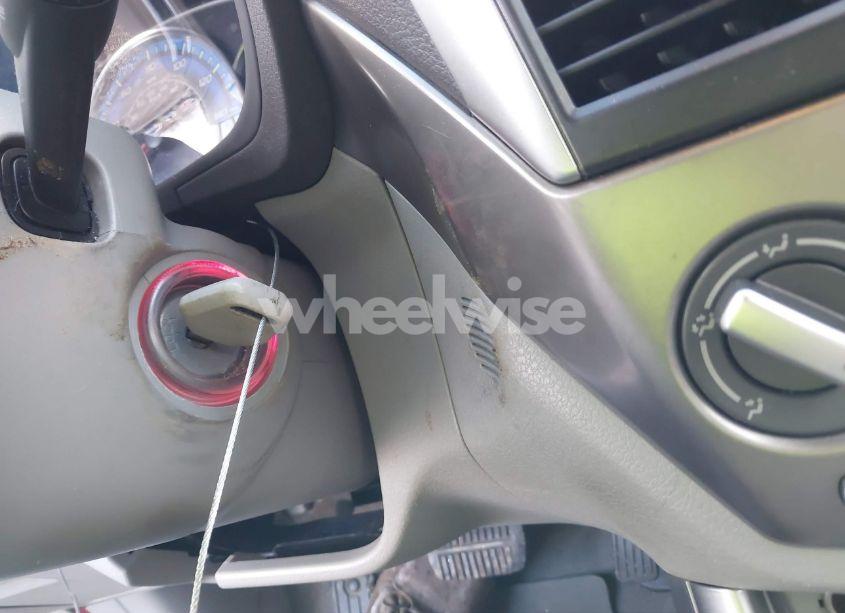 Photo 11 of 2009 Subaru Forester 2.5X (VIN JF2SH63699H723396)