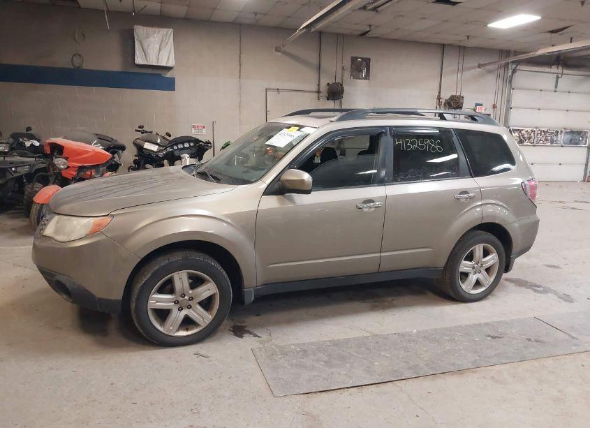 Photo 12 of 2009 Subaru Forester 2.5X (VIN JF2SH63699H725312)
