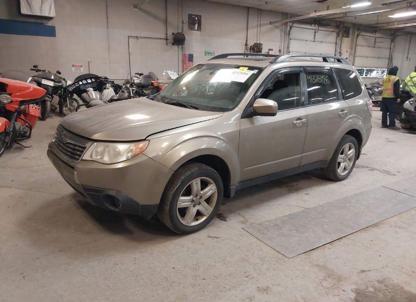 Photo 2 of 2009 Subaru Forester 2.5X (VIN JF2SH63699H725312)