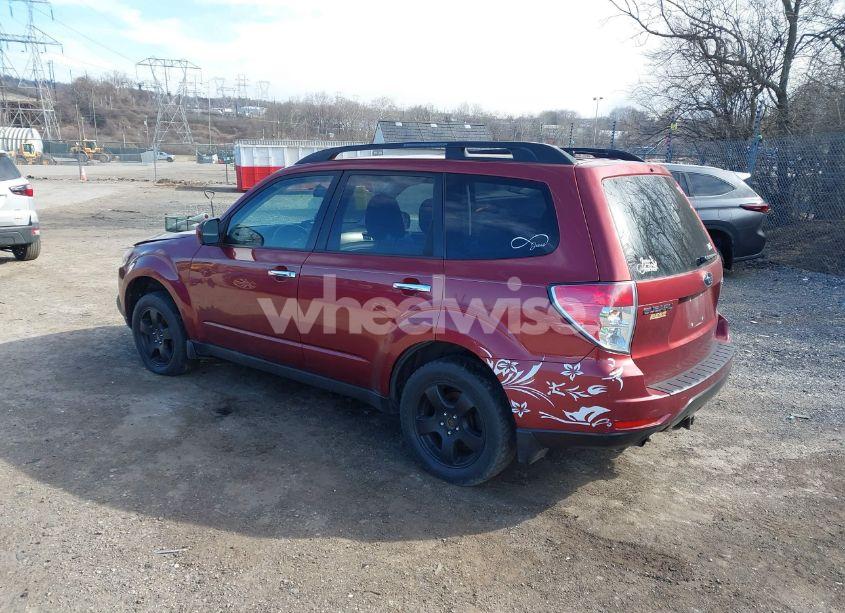 Photo 3 of 2009 Subaru Forester 2.5X (VIN JF2SH63699H771755)