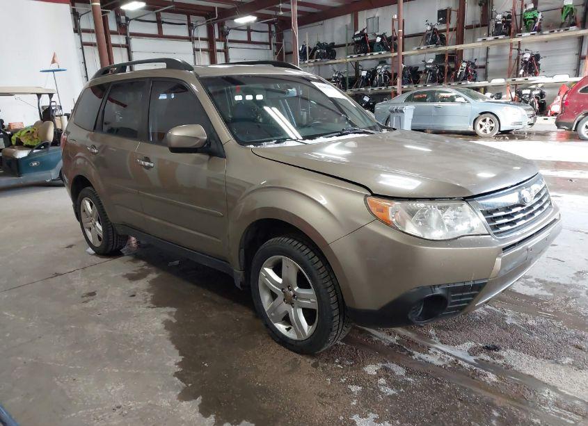 2009 Subaru Forester 2.5X (VIN JF2SH636X9H752325) main photo