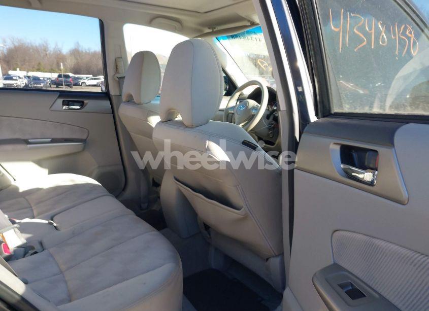 Photo 8 of 2009 Subaru Forester 2.5X (VIN JF2SH636X9H753829)