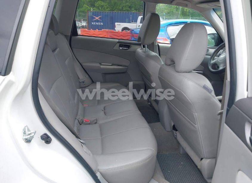 Photo 8 of 2009 Subaru Forester 2.5X LIMITED (VIN JF2SH64609H745964)
