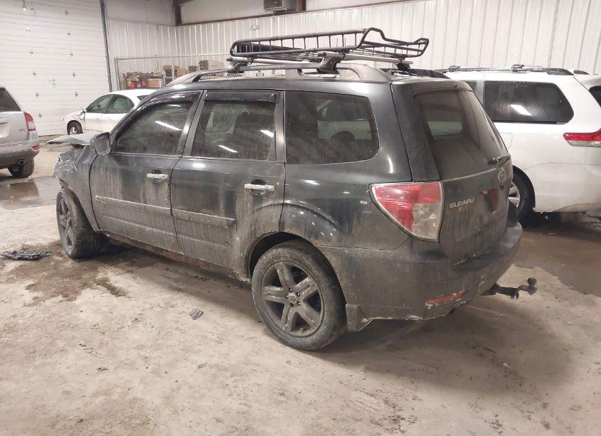 Photo 3 of 2009 Subaru Forester 2.5X LIMITED (VIN JF2SH64609H747553)