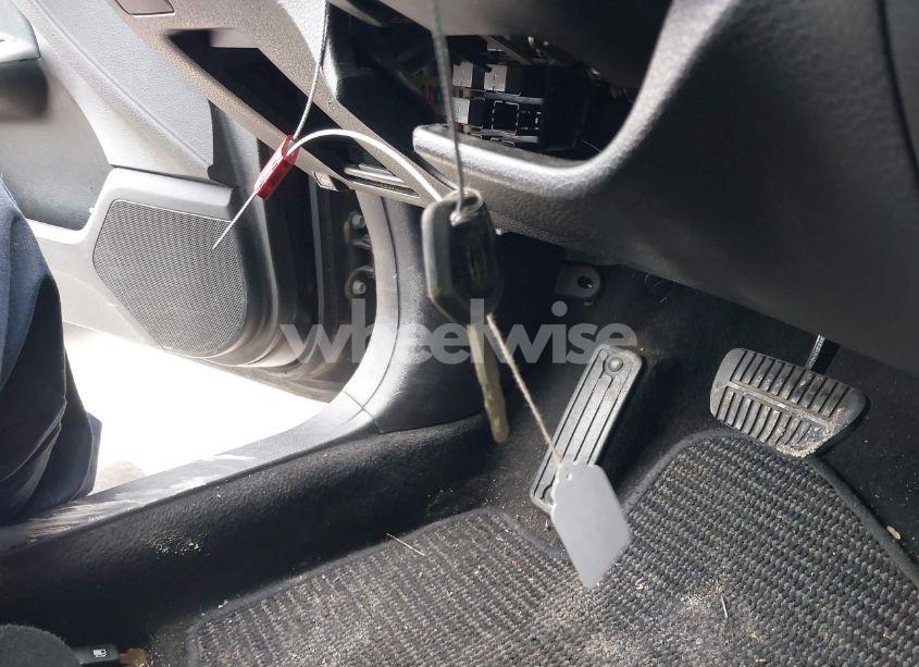 Photo 11 of 2009 Subaru Forester 2.5X LIMITED (VIN JF2SH64609H753093)