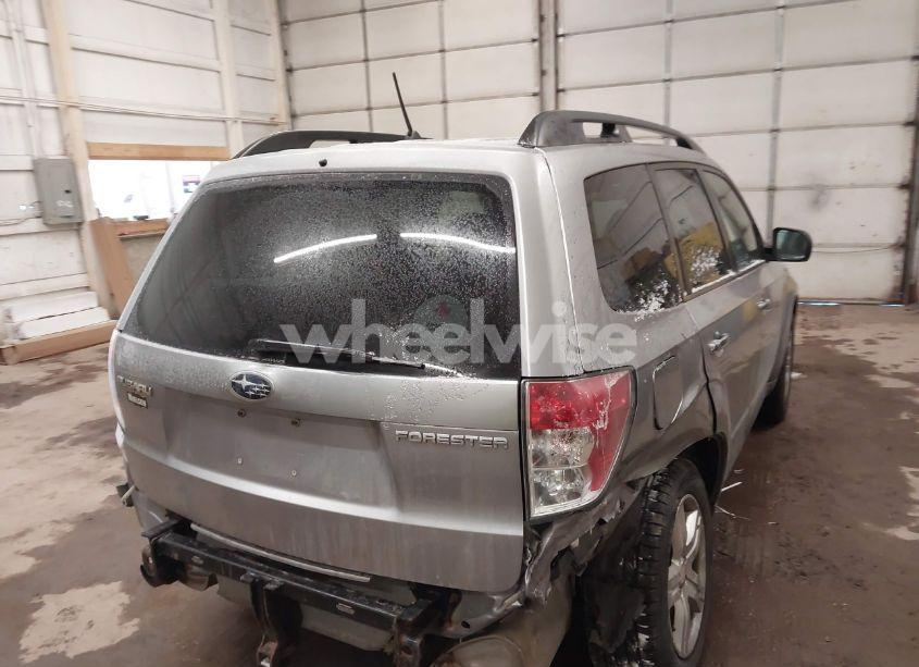 Photo 4 of 2009 Subaru Forester 2.5X LIMITED (VIN JF2SH64609H787731)