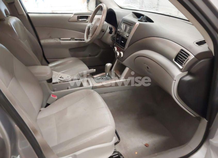 Photo 5 of 2009 Subaru Forester 2.5X LIMITED (VIN JF2SH64609H787731)