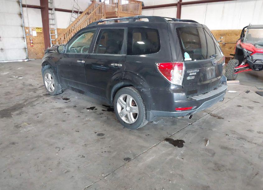 Photo 3 of 2009 Subaru Forester 2.5X LIMITED (VIN JF2SH64619H751336)