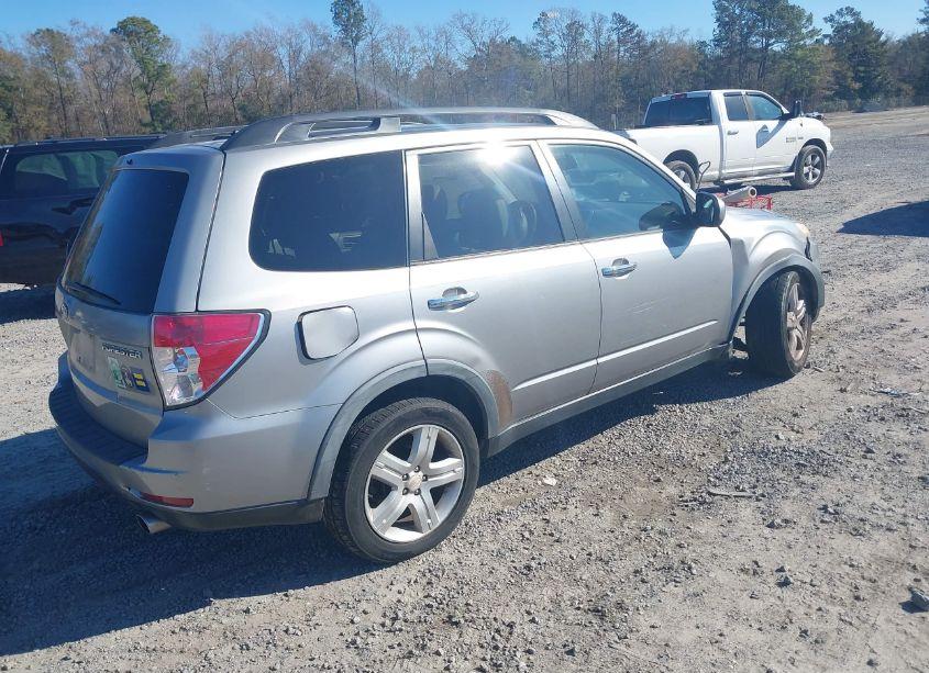 Photo 4 of 2009 Subaru Forester 2.5X LIMITED (VIN JF2SH64619H766208)