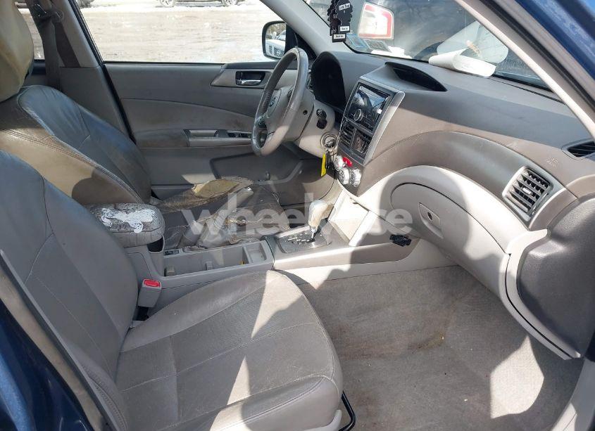 Photo 5 of 2009 Subaru Forester 2.5X LIMITED (VIN JF2SH64639H738698)
