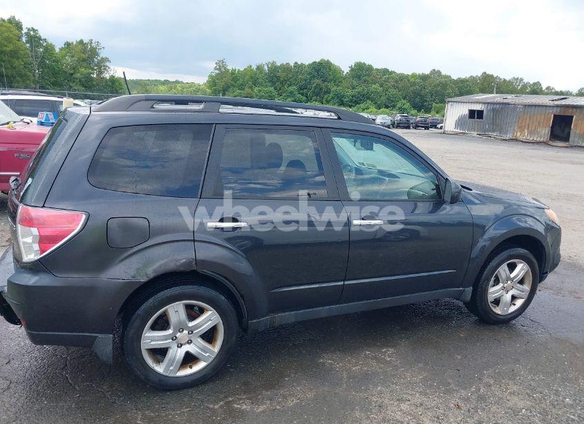 Photo 13 of 2009 Subaru Forester 2.5X LIMITED (VIN JF2SH64649H713177)