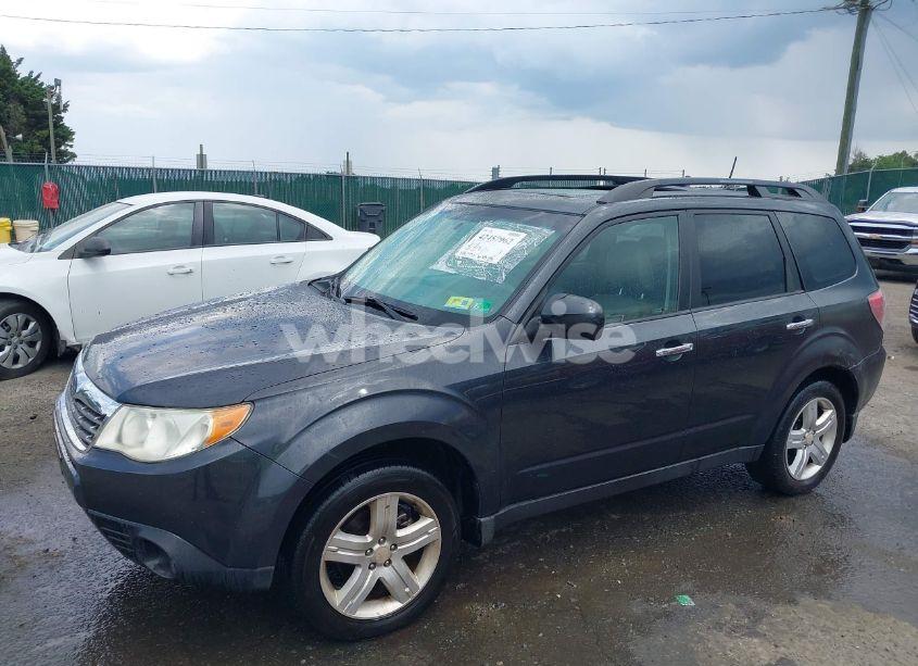 Photo 2 of 2009 Subaru Forester 2.5X LIMITED (VIN JF2SH64649H713177)