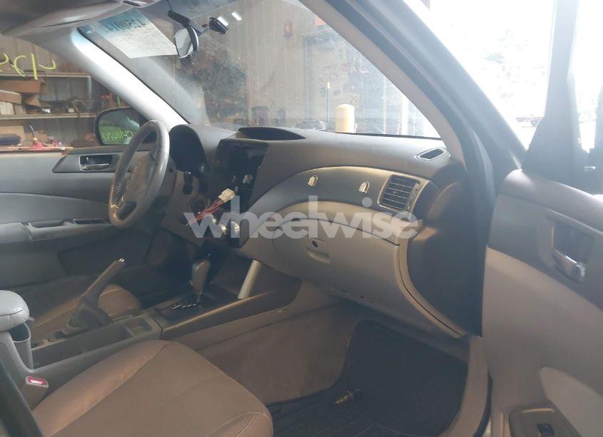 Photo 5 of 2009 Subaru Forester 2.5X L.L. BEAN EDITION (VIN JF2SH64649H714703)