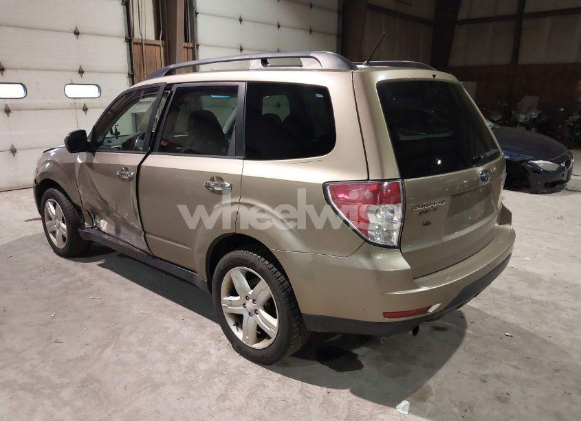 Photo 3 of 2009 Subaru Forester 2.5X LIMITED (VIN JF2SH64649H719531)