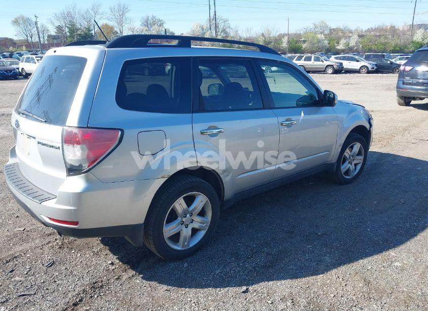 Photo 4 of 2009 Subaru Forester 2.5X LIMITED (VIN JF2SH64659H726472)