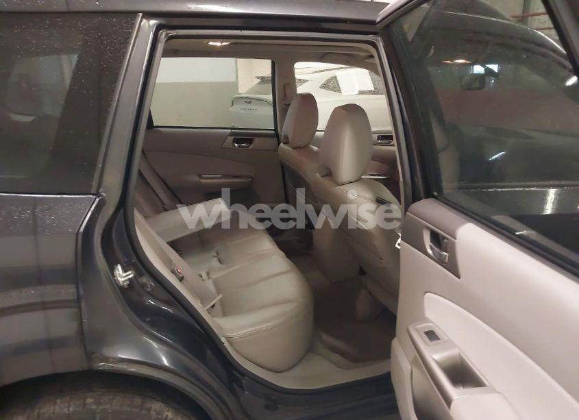 Photo 8 of 2009 Subaru Forester 2.5X LIMITED (VIN JF2SH64669H717599)