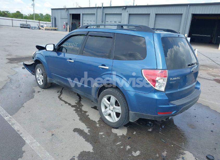 Photo 3 of 2009 Subaru Forester 2.5X LIMITED (VIN JF2SH64669H776569)