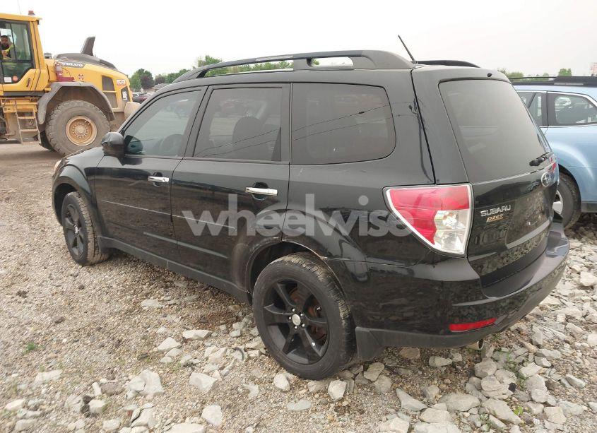 Photo 3 of 2009 Subaru Forester 2.5X LIMITED (VIN JF2SH64669H793534)