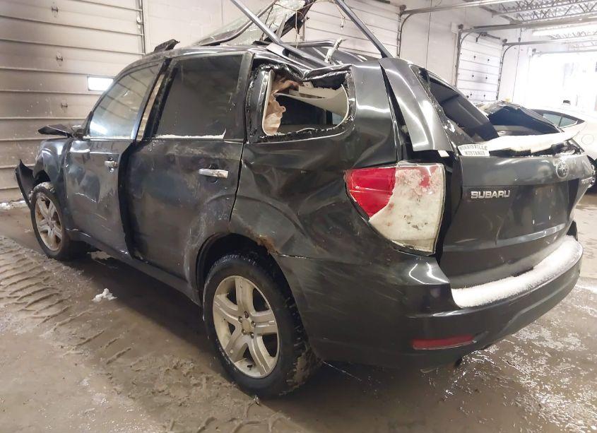 Photo 3 of 2009 Subaru Forester 2.5X LIMITED (VIN JF2SH64679H783952)