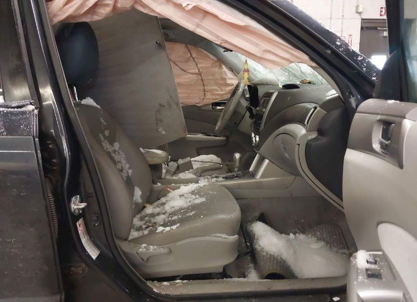 Photo 5 of 2009 Subaru Forester 2.5X LIMITED (VIN JF2SH64679H783952)