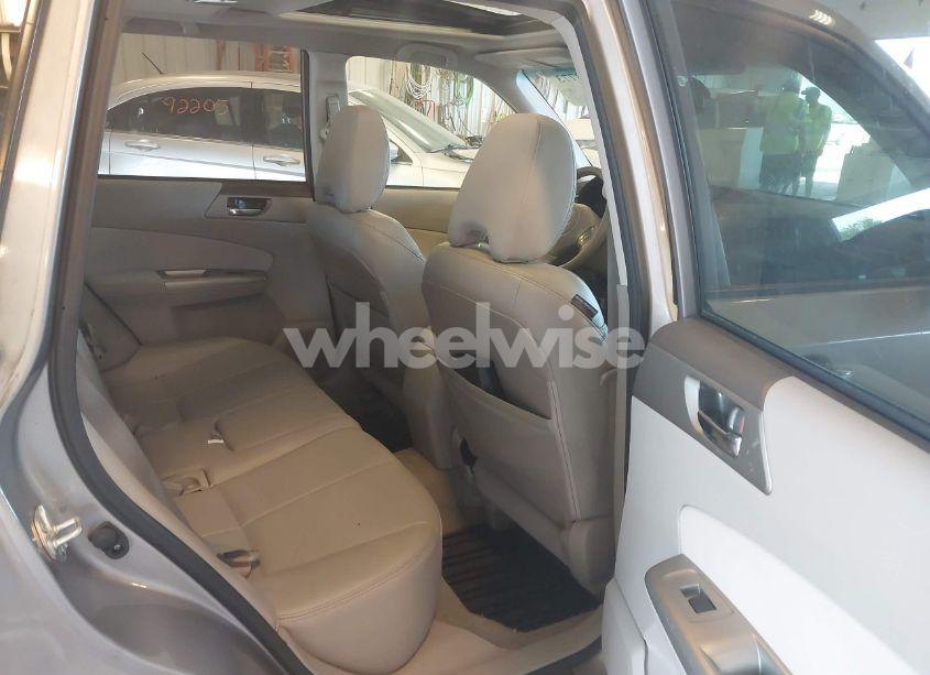 Photo 8 of 2009 Subaru Forester 2.5X LIMITED (VIN JF2SH64679H792683)