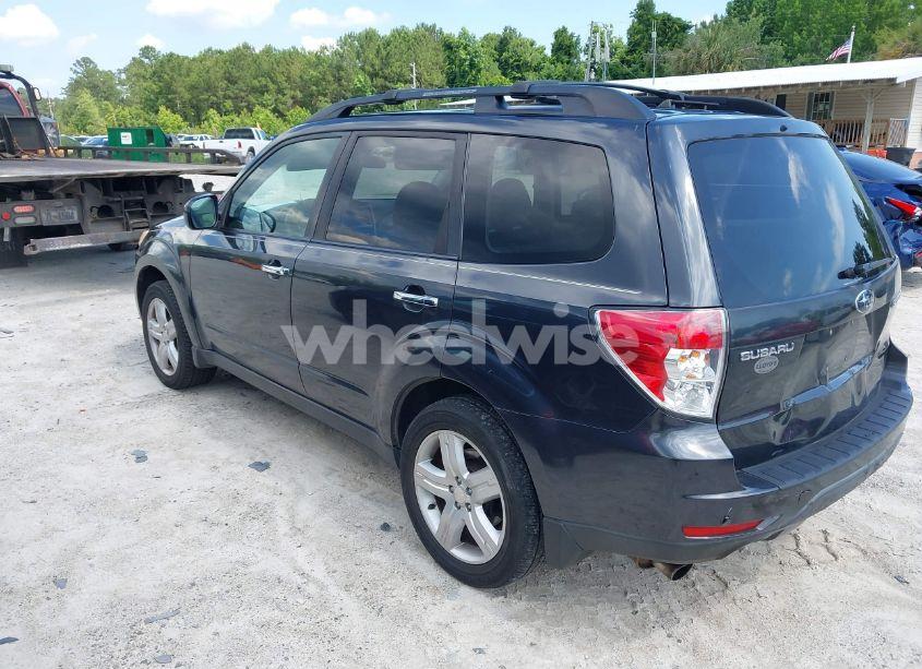 Photo 3 of 2009 Subaru Forester 2.5X LIMITED (VIN JF2SH64689H710931)
