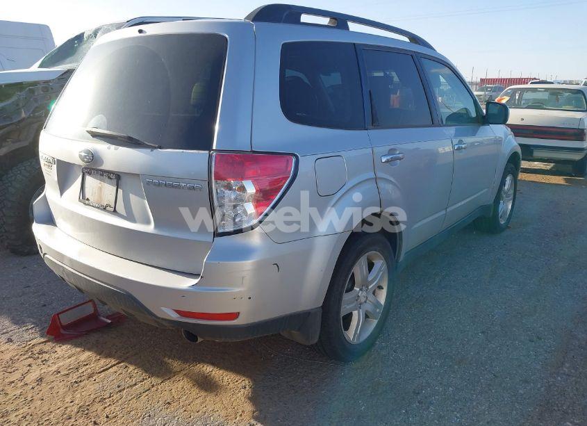Photo 4 of 2009 Subaru Forester 2.5X LIMITED (VIN JF2SH64689H733822)
