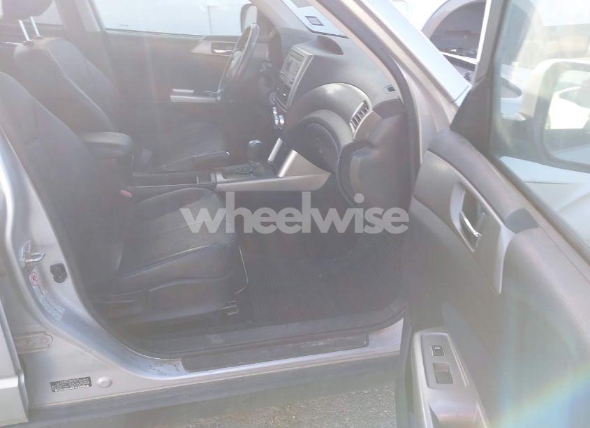 Photo 5 of 2009 Subaru Forester 2.5X LIMITED (VIN JF2SH64689H733822)