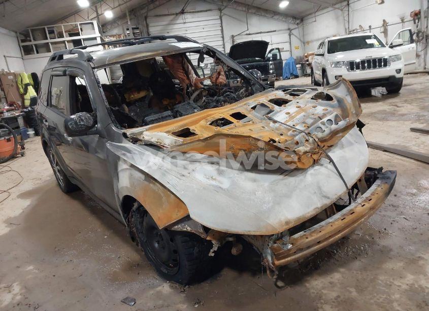 2009 Subaru Forester (NATL) X LIMITED (VIN JF2SH64699H735384) main photo