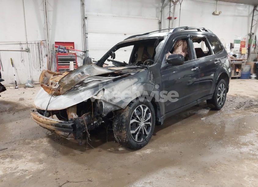 Photo 2 of 2009 Subaru Forester (NATL) X LIMITED (VIN JF2SH64699H735384)