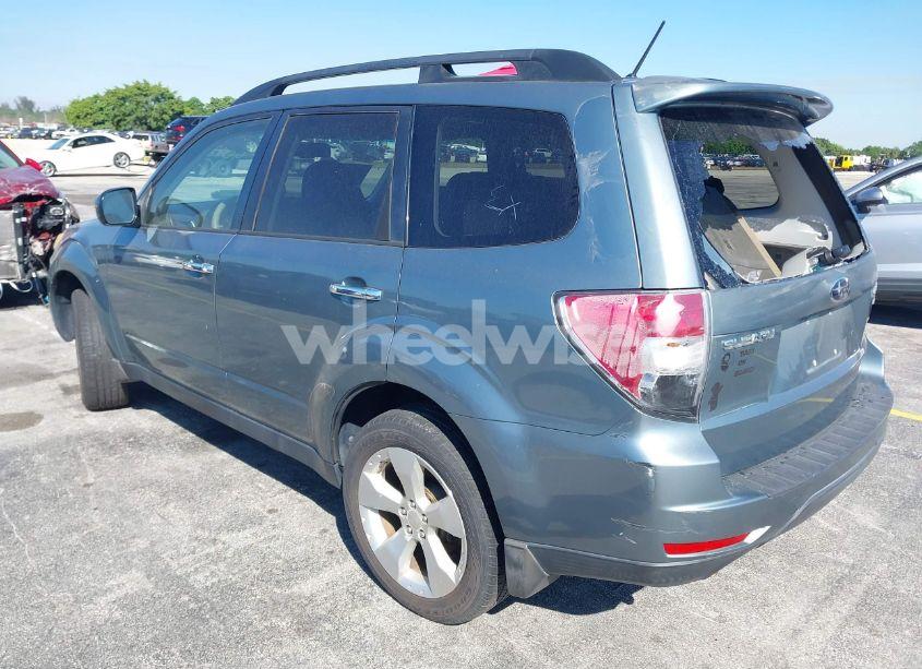 Photo 3 of 2009 Subaru Forester 2.5XT (VIN JF2SH65619H770645)
