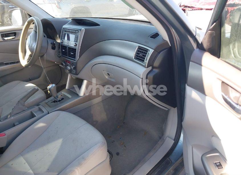 Photo 5 of 2009 Subaru Forester 2.5XT (VIN JF2SH65619H770645)