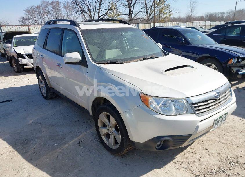 2009 Subaru Forester 2.5XT (VIN JF2SH65639H741633) main photo