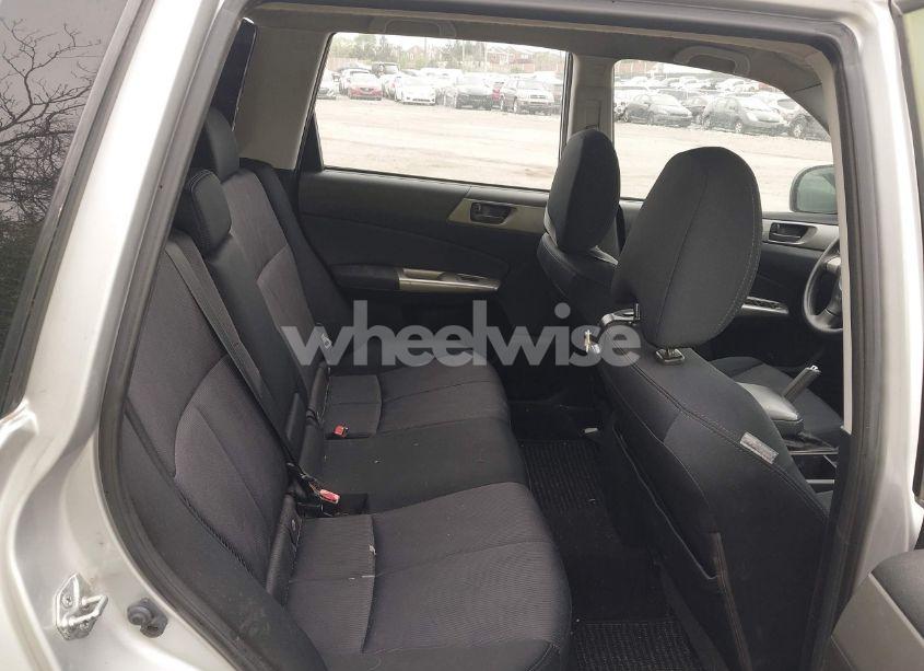 Photo 8 of 2010 Subaru Forester 2.5X (VIN JF2SH6AC0AG740011)