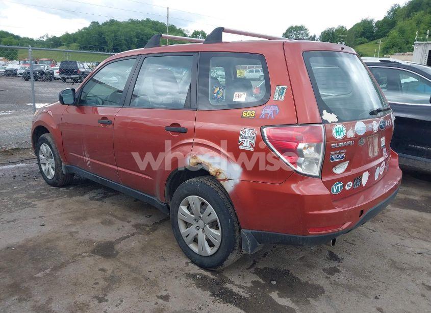 Photo 3 of 2010 Subaru Forester 2.5X (VIN JF2SH6AC0AH712333)