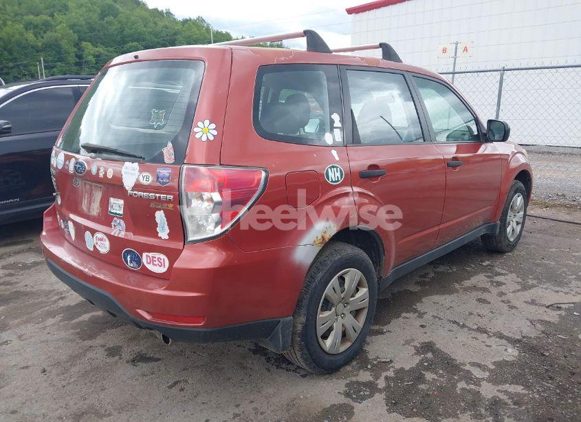 Photo 4 of 2010 Subaru Forester 2.5X (VIN JF2SH6AC0AH712333)