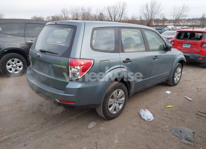 Photo 4 of 2010 Subaru Forester 2.5X (VIN JF2SH6AC0AH725423)