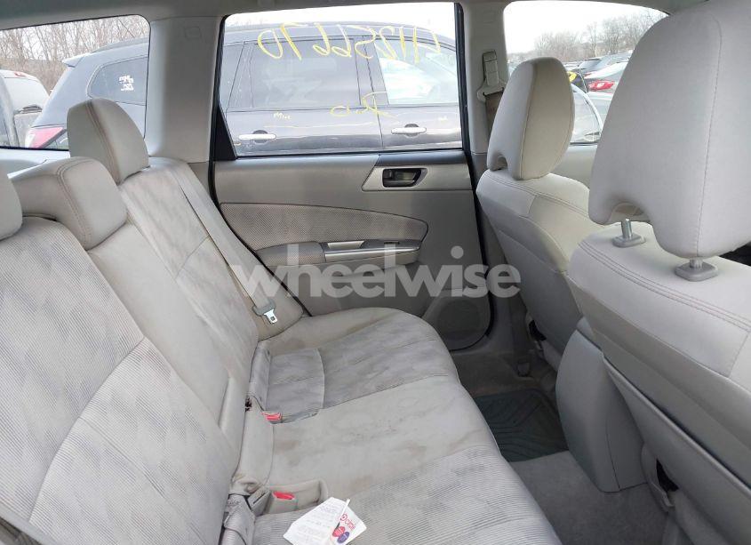 Photo 8 of 2010 Subaru Forester 2.5X (VIN JF2SH6AC0AH725423)