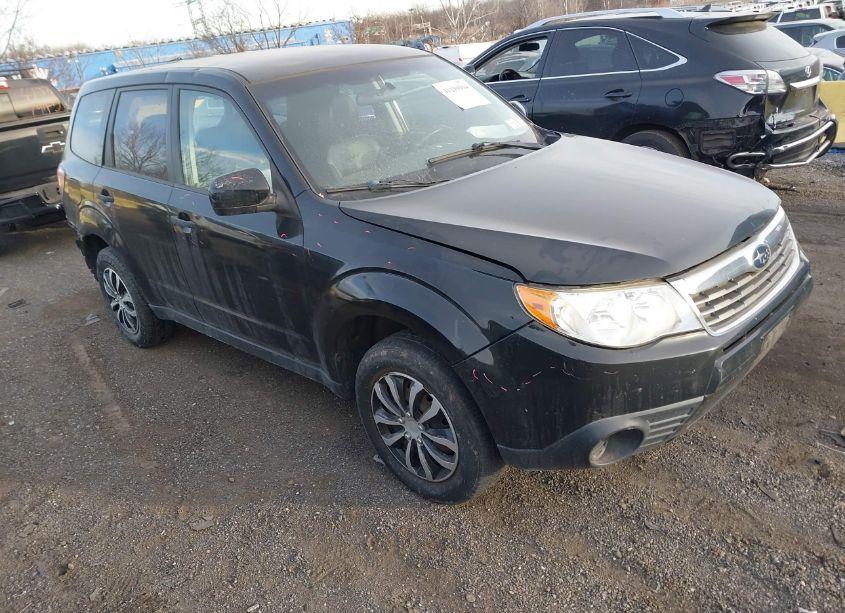 2010 Subaru Forester 2.5X (VIN JF2SH6AC0AH736406) main photo