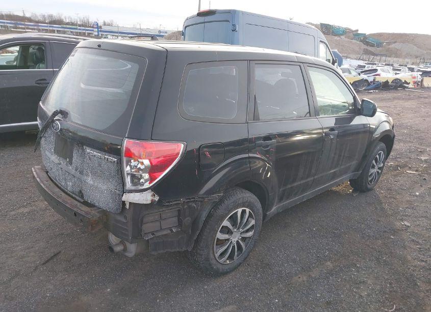 Photo 4 of 2010 Subaru Forester 2.5X (VIN JF2SH6AC0AH736406)