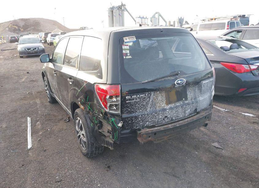 Photo 6 of 2010 Subaru Forester 2.5X (VIN JF2SH6AC0AH736406)