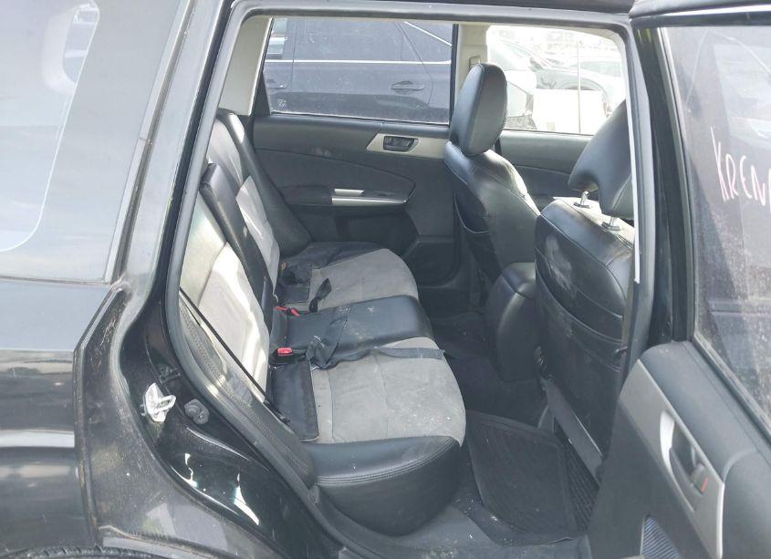 Photo 8 of 2010 Subaru Forester 2.5X (VIN JF2SH6AC0AH736406)