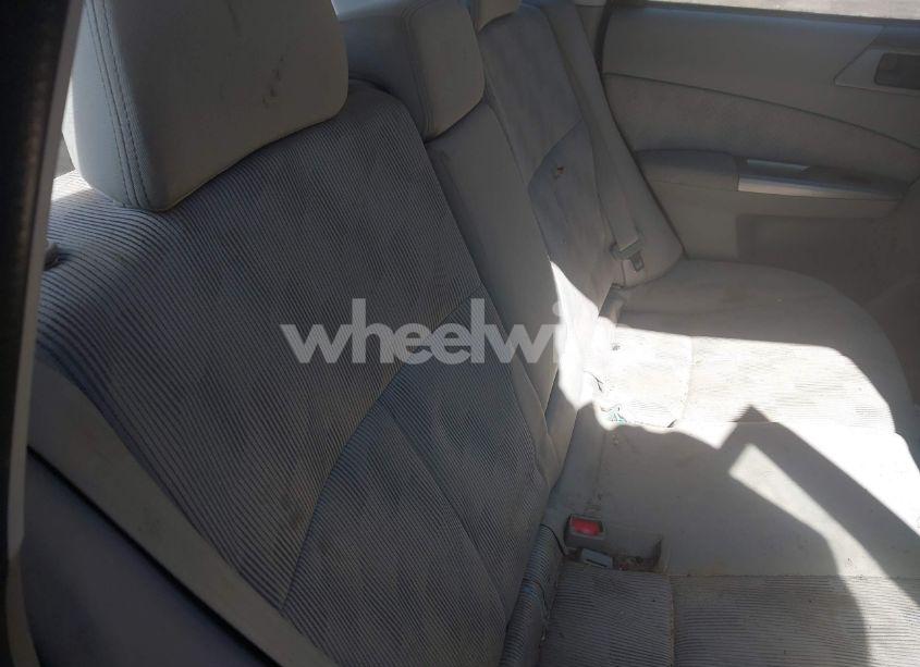 Photo 8 of 2010 Subaru Forester 2.5X (VIN JF2SH6AC0AH736857)